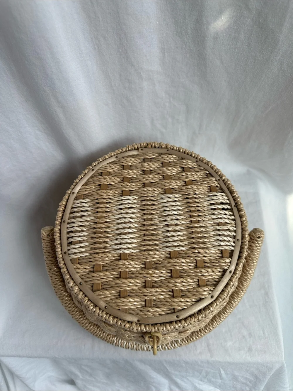 Vintage 1960s Woven Sewing Basket / Sewing Box Made in Japan | Floral Lining